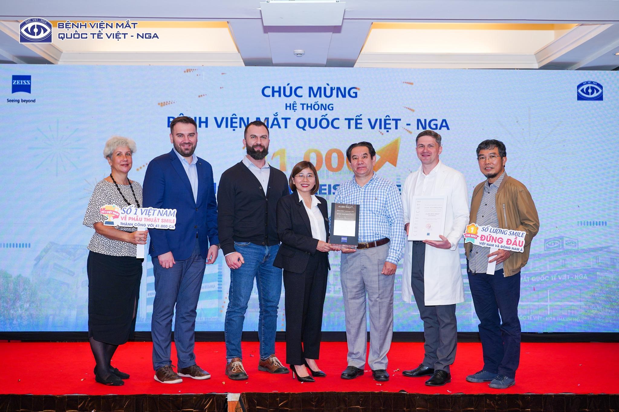 BV Mắt Quốc Tế Việt - Nga tiếp tục được Carl Zeiss chứng nhận dẫn đầu VN và ĐNA về số ca phẫu thuật Smile thành công - 1