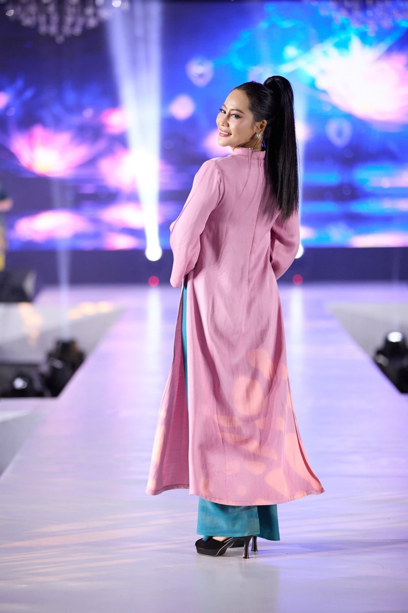 Hành trình phát triển bản thân và truyền đam mê của Nguyễn Linh Tú Anh - 1