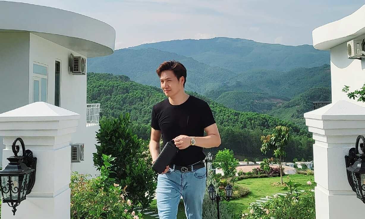 Biệt thự bạc tỷ ở quê mới tậu năm 2023 của Văn Toàn chưa HOT bằng cơ ngơi 240 tỷ của nữ nghệ sĩ hài - 10