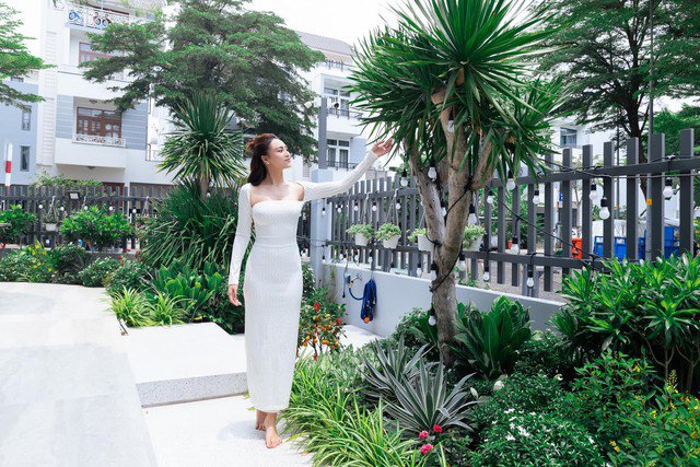 Biệt thự bạc tỷ ở quê mới tậu năm 2023 của Văn Toàn chưa HOT bằng cơ ngơi 240 tỷ của nữ nghệ sĩ hài - 8