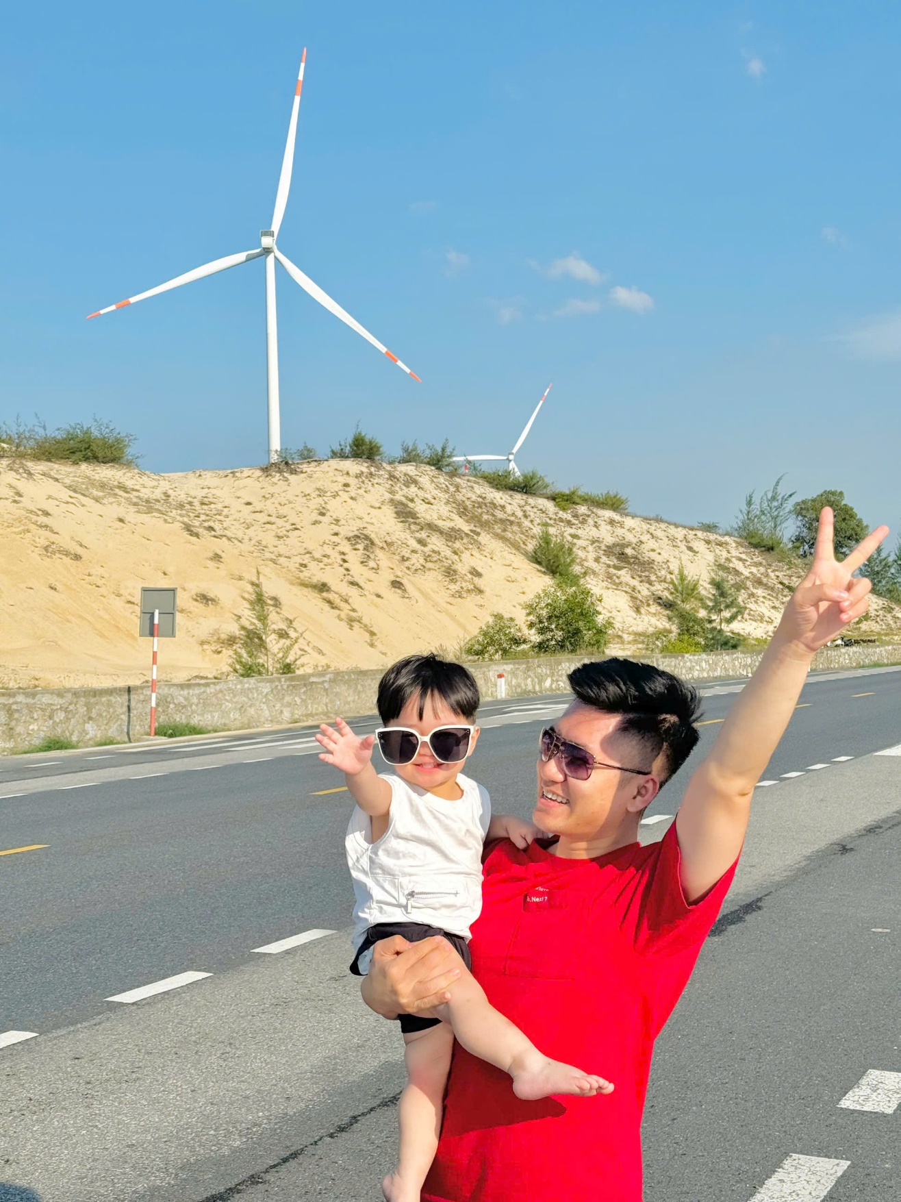 Câu chuyện trưởng thành cùng con của gia đình hot tiktoker - 4