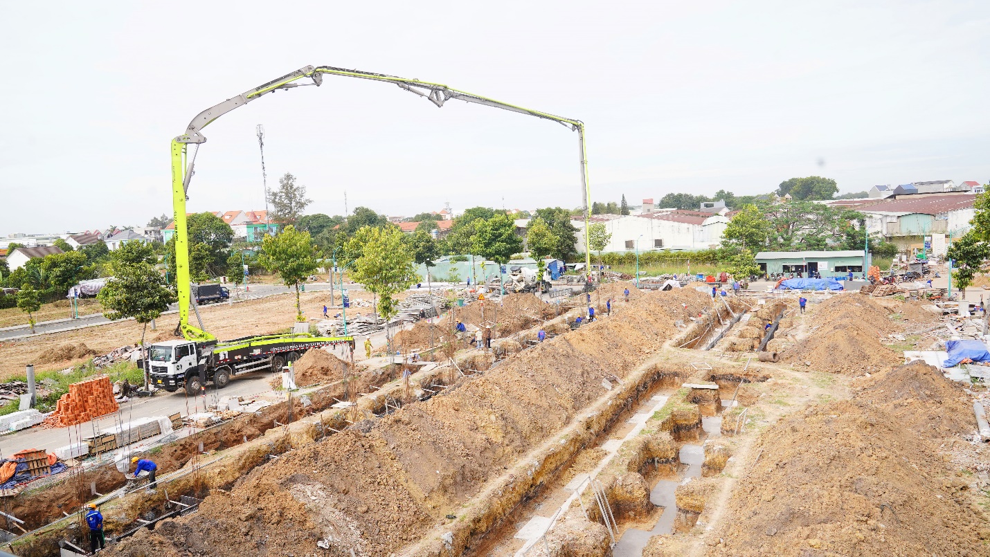 Công trường Cát Tường J-Home cuối năm nhộn nhịp với tiến độ thi công thần tốc - 1