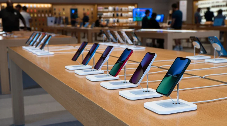 iPhone 18 Pro sẽ có giá cực "chát" vì có thứ này - 1
