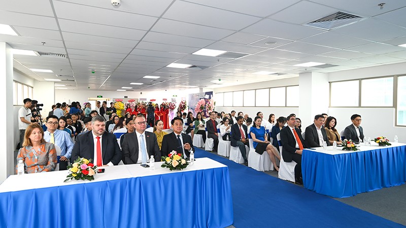 CarePlus ra mắt trung tâm chẩn đoán hình ảnh chụp MRI, CT kết hợp AI - 2