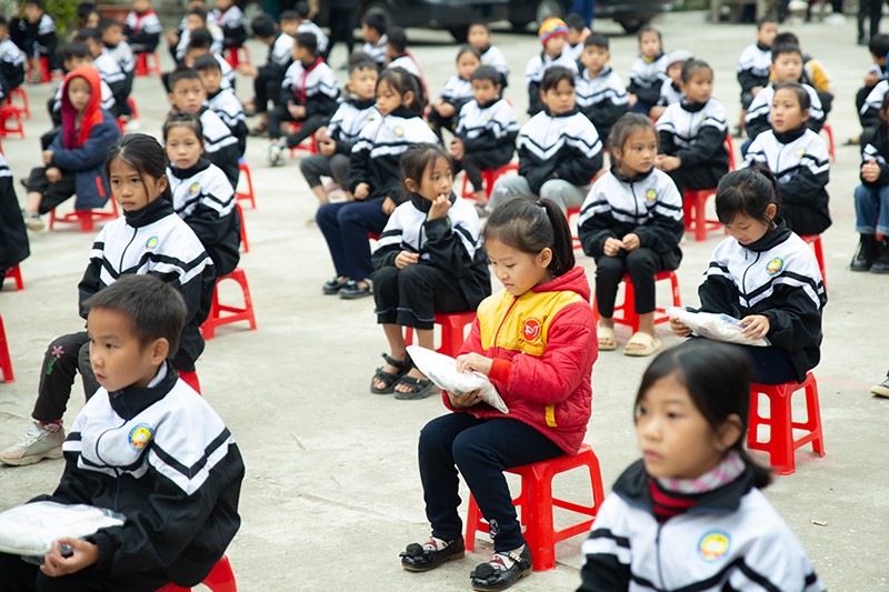 Ninja Van Việt Nam tài trợ 100% chi phí vận chuyển của dự án “Áo ấm cho em” đến tay trẻ em vùng cao - 3