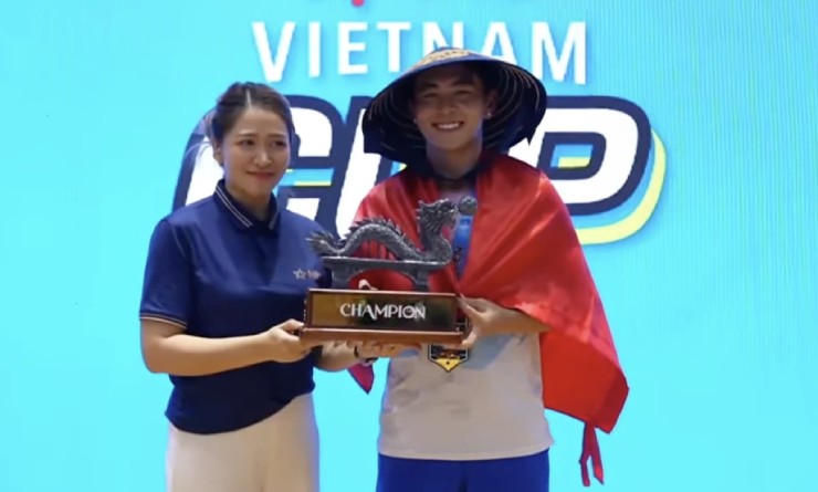 "Người thân" Hoàng Nam lại bảo vệ Vinh Hiển: Sau lùm xùm pickleball, ai vô địch? - 1