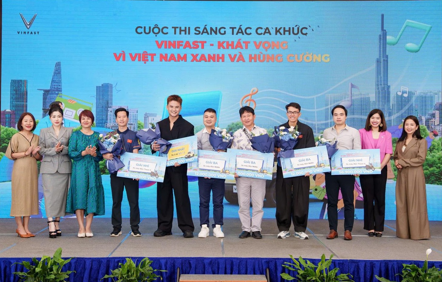VinFast trao giải cuộc thi sáng tác ca khúc “VinFast - Khát vọng Vì Việt Nam Xanh và Hùng cường” - 1