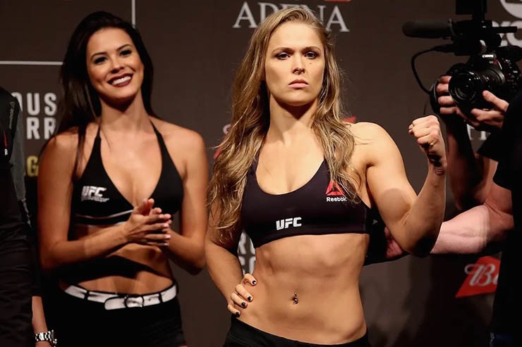 Nóng nhất thể thao sáng 18/10: Kiều nữ UFC Rousey tái xuất, "Hoàng tử" Draper chia tay HLV - 1