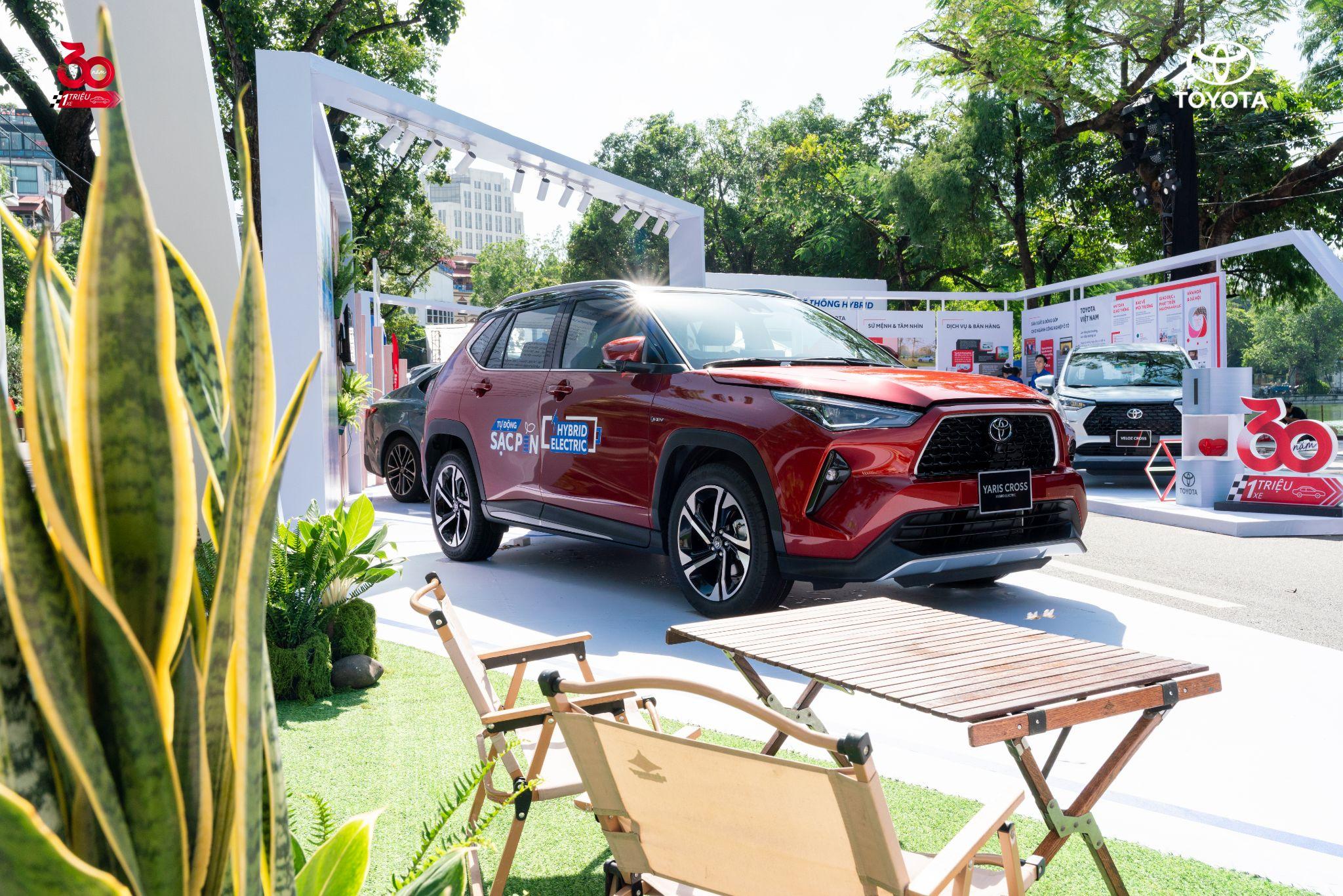 Toyota nối dài chuỗi thành tích thương hiệu ngoại bán chạy nhất Việt Nam - 1