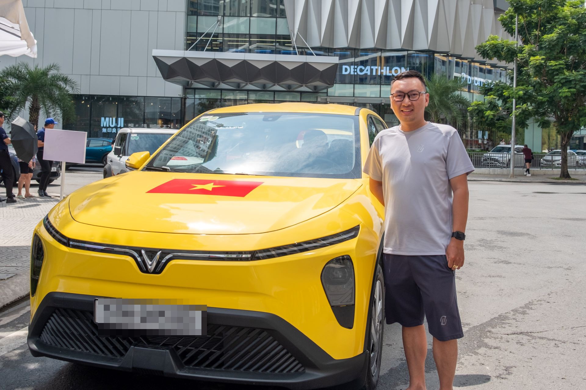 Khách hàng nói về VinFast Limo Green: “Tiết kiệm chi phí, phù hợp kinh doanh dịch vụ vận tải lẫn gia đình” - 3