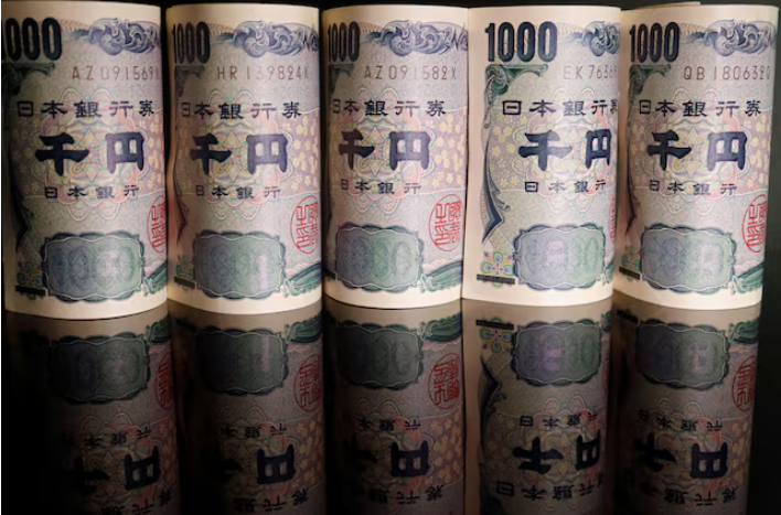 Đồng yên lao dốc khi bà Sanae Takaichi sắp trở thành Thủ tướng Nhật Bản - 1