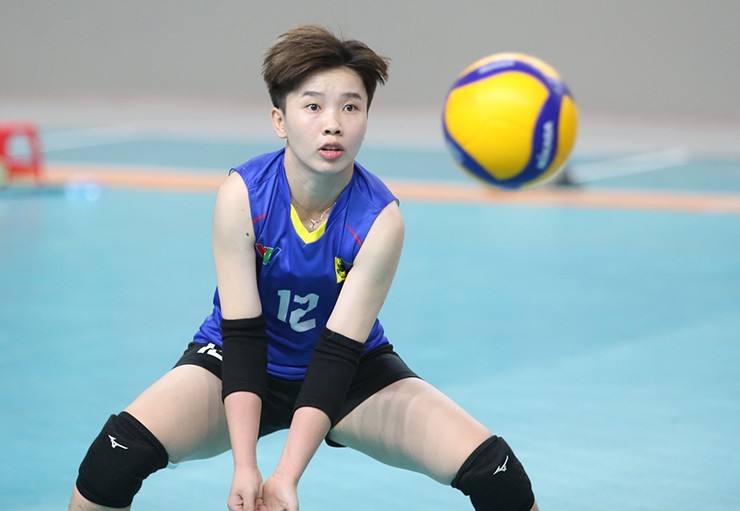 Vỡ òa Khánh Đang lọt top 3 bóng chuyền thế giới, sao trẻ 16 tuổi phá kỷ lục Kim Huệ - 1