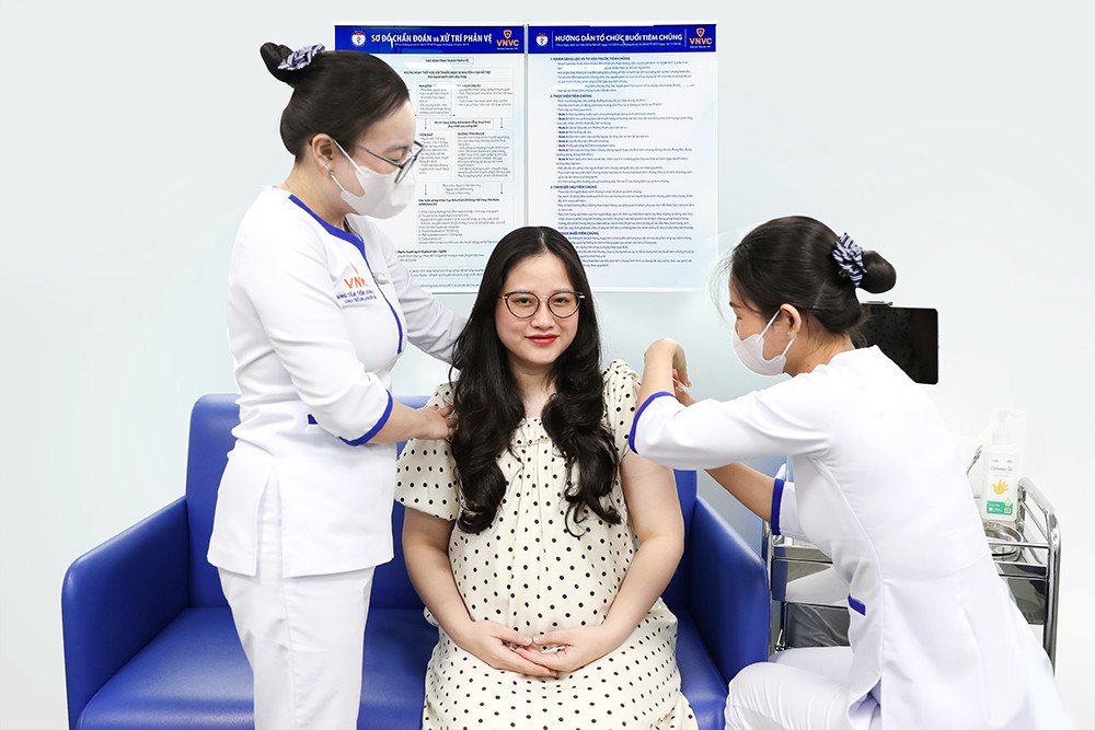 VNVC - Tâm Anh phối hợp triển khai tiêm kháng thể đơn dòng phòng virus hợp bào hô hấp RSV cho trẻ từ 1 ngày tuổi - 5