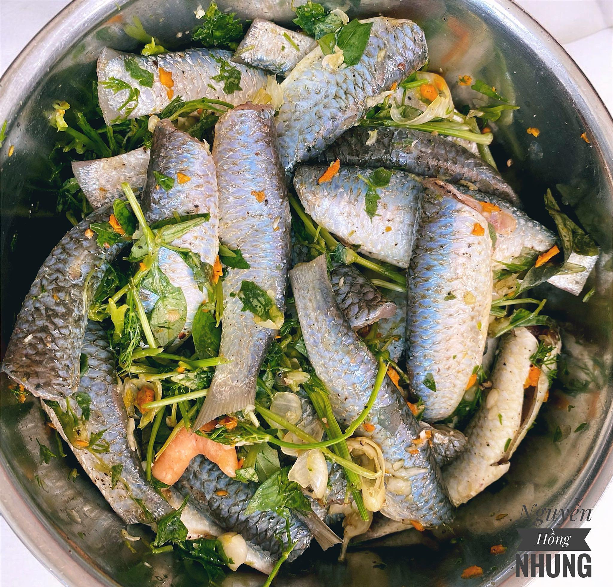 Bí quyết kho cá rục xương, càng ăn càng "nghiện" - 3