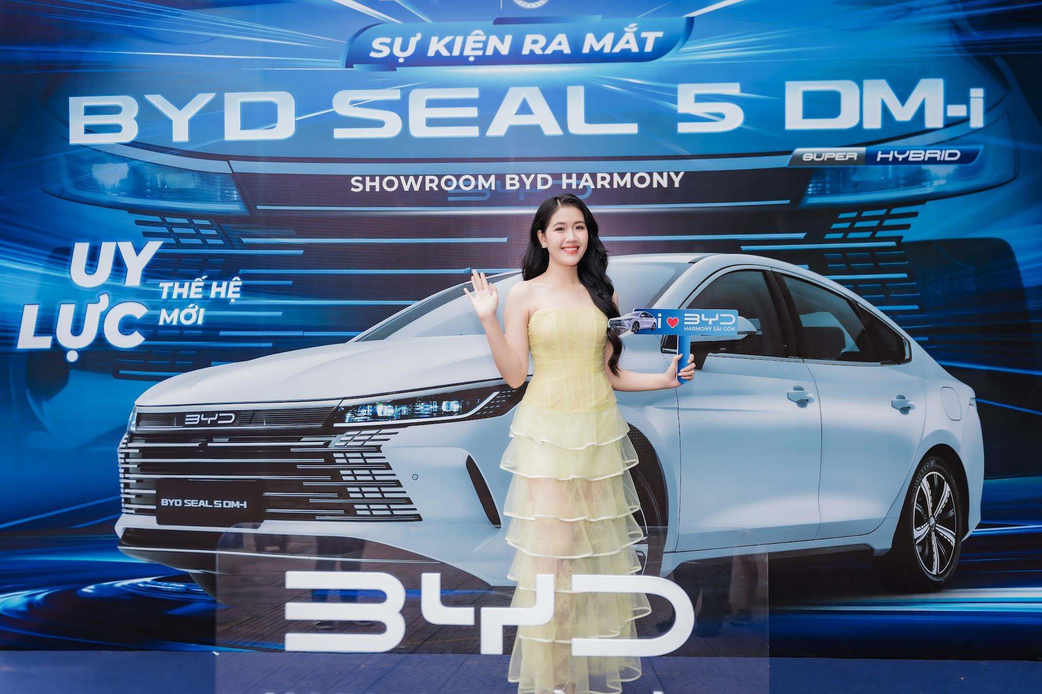 BYD Seal 5 DM-i Super Hybrid ra mắt tại BYD Harmony Sài Gòn – dấu mốc ấn tượng cho dòng xe năng lượng mới - 2