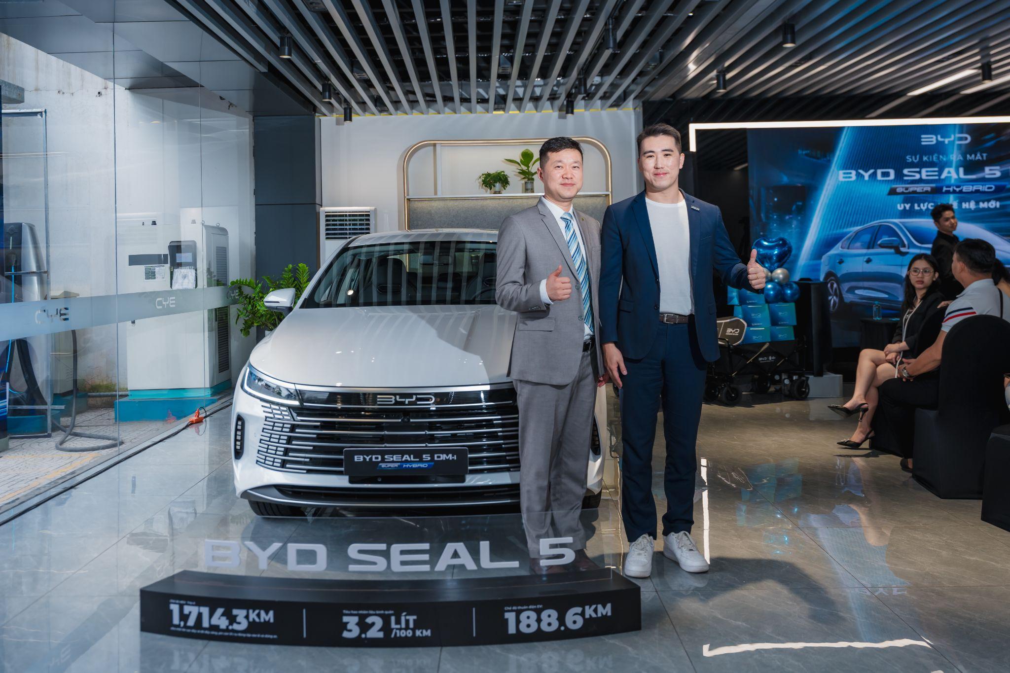 BYD Seal 5 DM-i Super Hybrid ra mắt tại BYD Harmony Sài Gòn – dấu mốc ấn tượng cho dòng xe năng lượng mới - 4