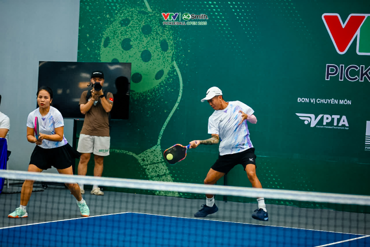 Pickleball Việt Nam lại dậy sóng: Nghi vấn 2 nữ VĐV "thông đồng" loại Quang Dương - 2