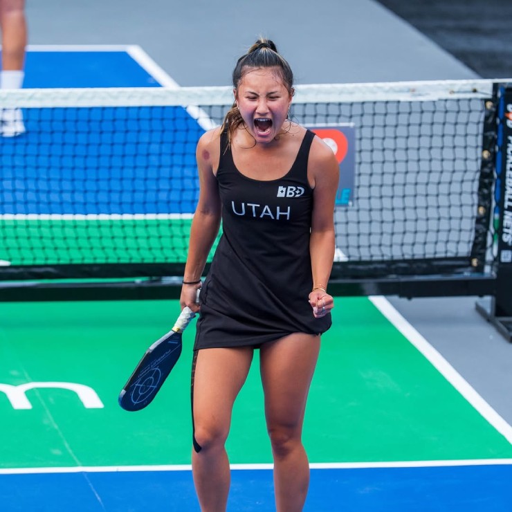 Hot girl "vén váy" gây sốt pickleball, phong cách nổi bật từ Việt Nam đến quốc tế - 4