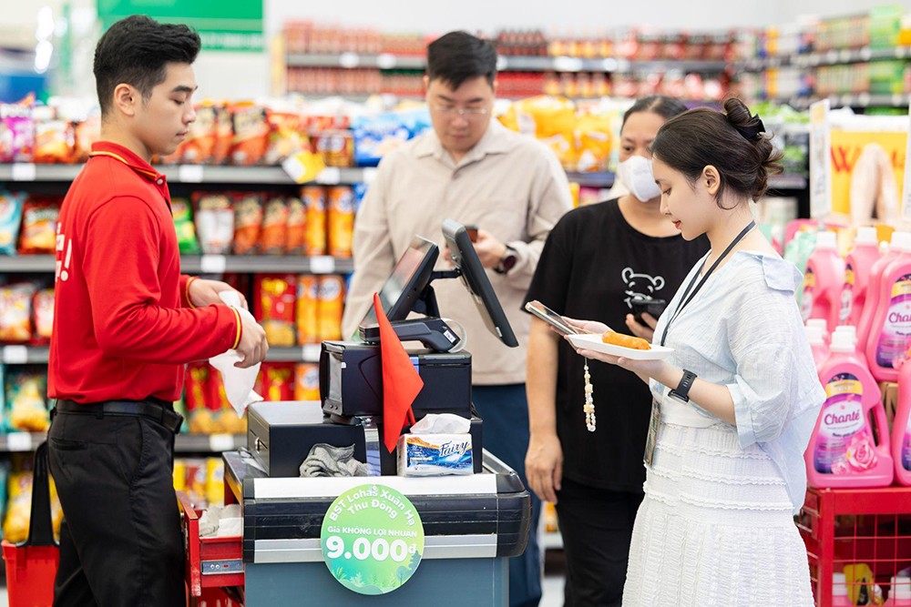 Hội chợ Mùa Thu 2025: WinMart thu hút hàng nghìn khách tham quan mua sắm mỗi ngày - 2
