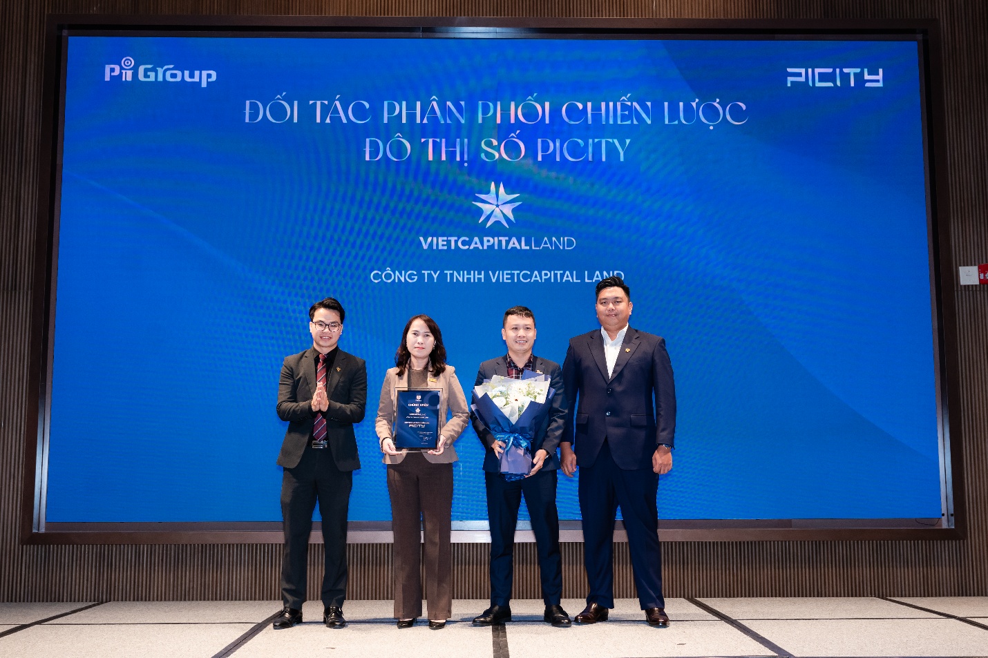 Vietcapital Land chính thức “bắt tay” Pi Group phát triển Đô thị số Picity - 1