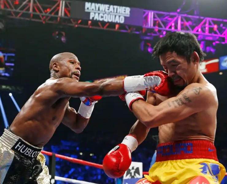 "Boxing thế kỷ" Mayweather - Pacquiao sắp trở lại, bất ngờ có kẻ ngáng đường - 2