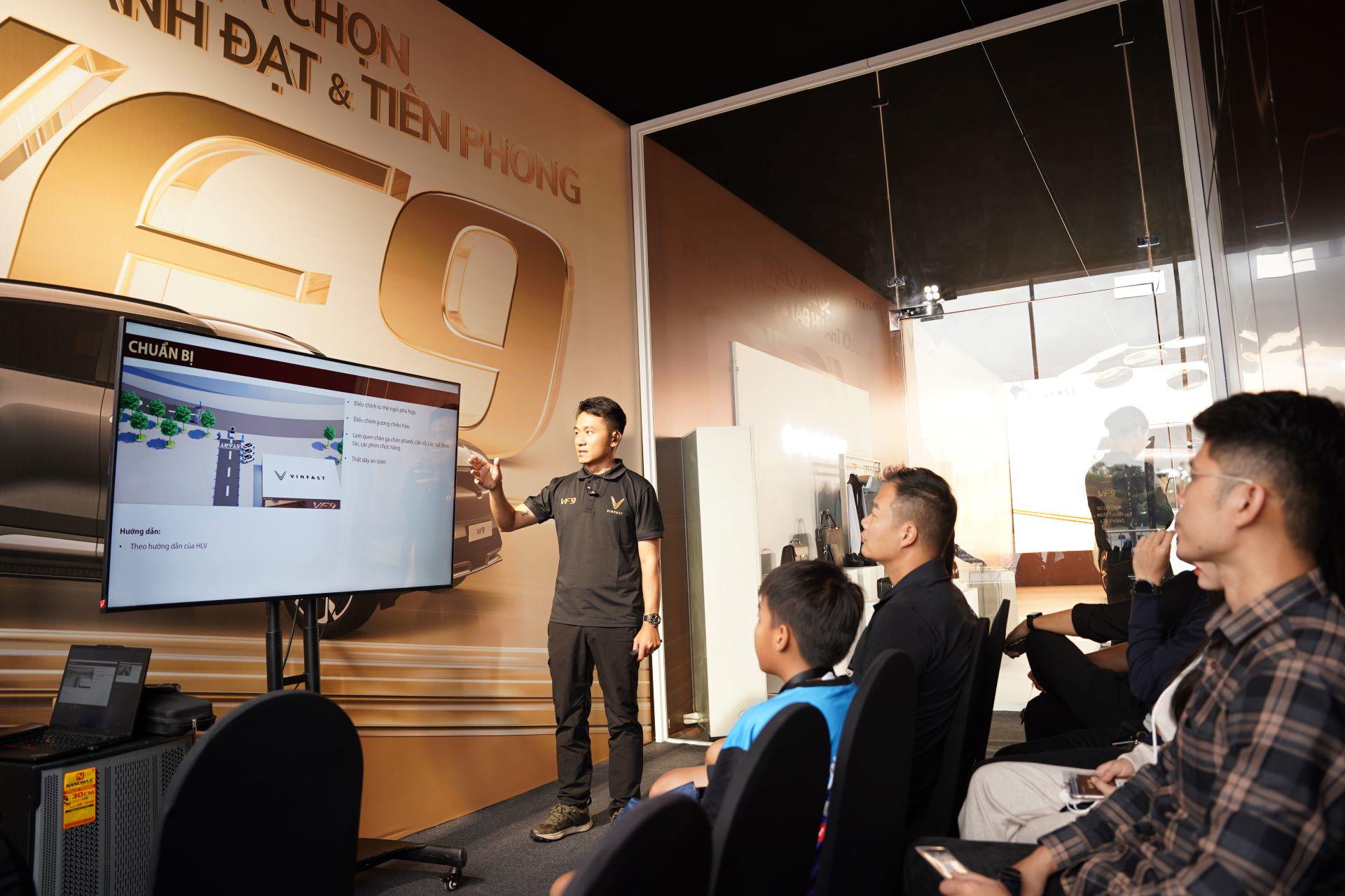 Chất lượng và sức mạnh của VinFast VF 9 chinh phục khách hàng Việt - 2