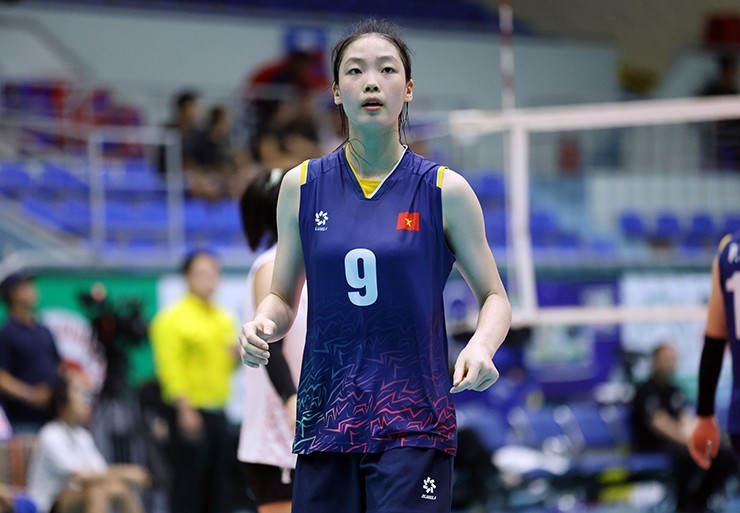 Mỹ nhân bóng chuyền 1m90 Quỳnh Hương sáng cửa tranh giải "Oscar thể thao" - 1