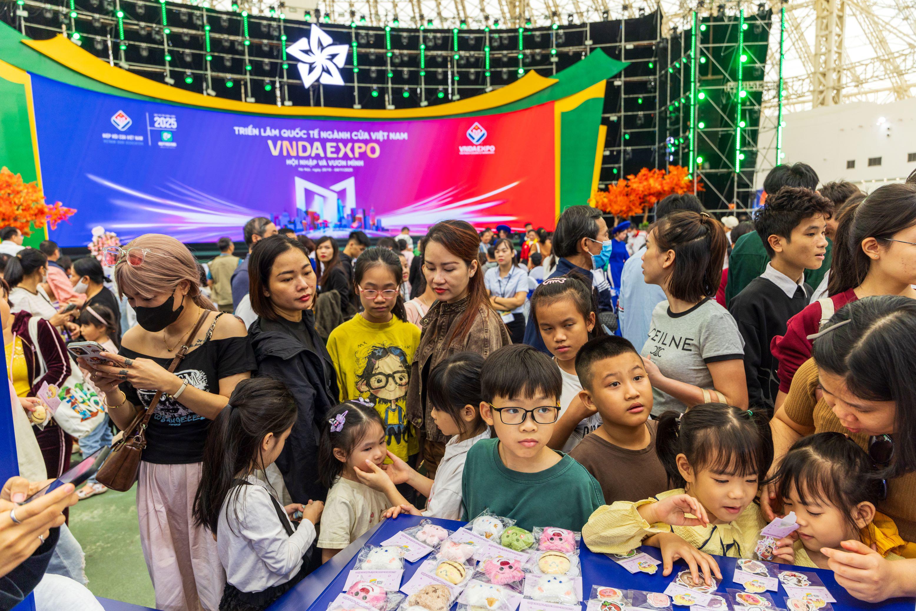 Hội chợ Mùa Thu lần thứ nhất - 2025: 10 ngày giao thương, kết nối và sẻ chia tại “thủ phủ lễ hội” VEC - 8