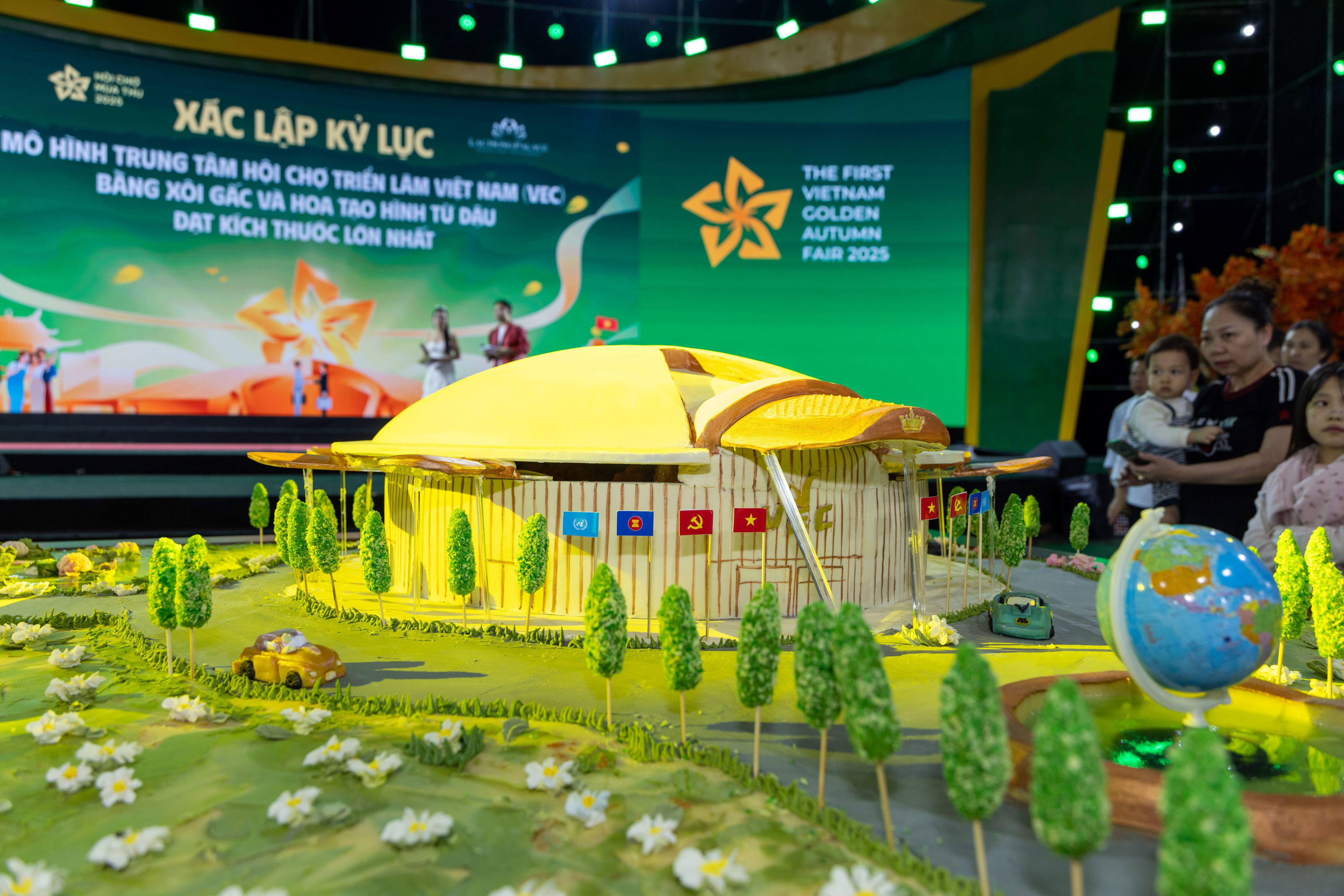 Hội chợ Mùa Thu lần thứ nhất - 2025: 10 ngày giao thương, kết nối và sẻ chia tại “thủ phủ lễ hội” VEC - 9