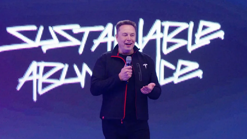 Cú “chốt đơn” 1.000 tỷ USD: Cổ đông Tesla đặt cược vào Elon Musk - 1