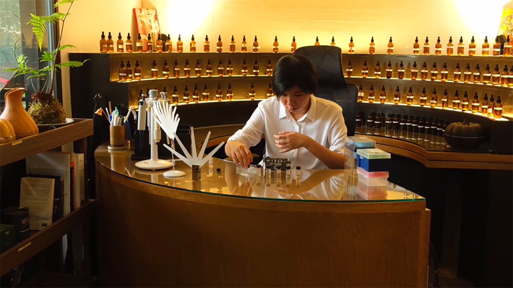 Nghệ sĩ mùi hương Rei Nguyễn mang hồn Việt vào mùi hương thương hiệu Vietnam Airlines - 4