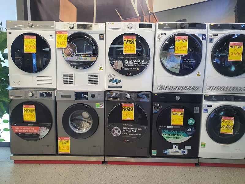 Loạt siêu thị điện máy giảm giá lên đến 70% nhân dịp 11/11, máy giặt chỉ còn từ 3,4 triệu đồng/chiếc - 3