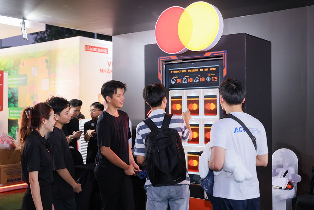 Mastercard khẳng định cam kết phát triển thanh toán số bền vững tại Việt Nam - 1