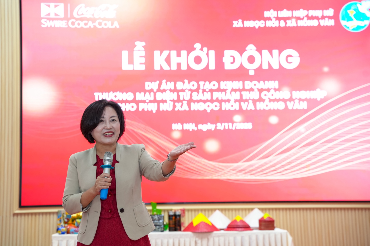 Coca-Cola Việt Nam tiếp tục đồng hành cùng các nữ nghệ nhân phát triển năng lực số - 3
