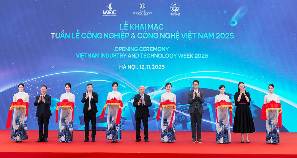 Khai mạc Tuần lễ công nghiệp và công nghệ Việt Nam 2025 tại Trung tâm Triển lãm Việt Nam - 1