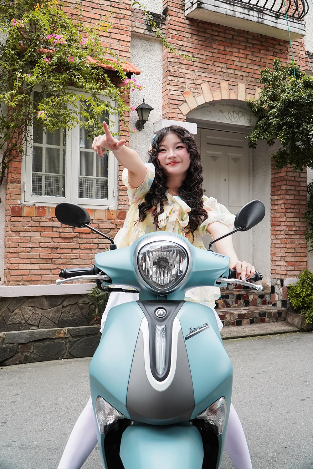 Black Friday: Gen Z và cuộc đua săn sale lớn nhất năm - 1