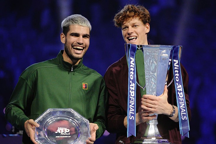 Nóng nhất thể thao sáng 18/11: Sinner vượt Alcaraz, kiếm tiền "khủng" nhất năm 2025 - 1