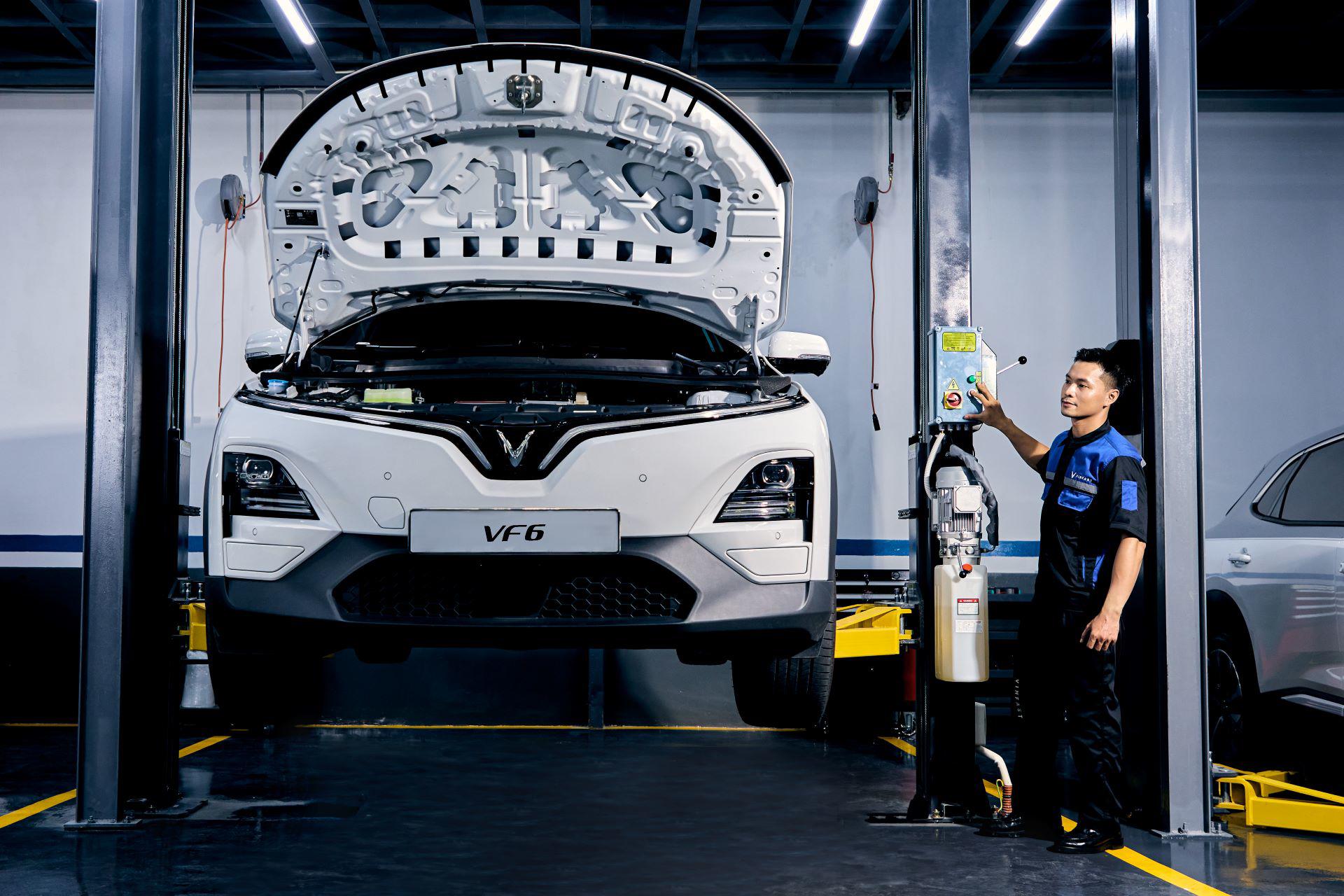 Chuyên gia: Doanh số gấp 3 lần “cựu vương” Toyota, VinFast đang khẳng định đẳng cấp và chất lượng xe điện Việt - 2