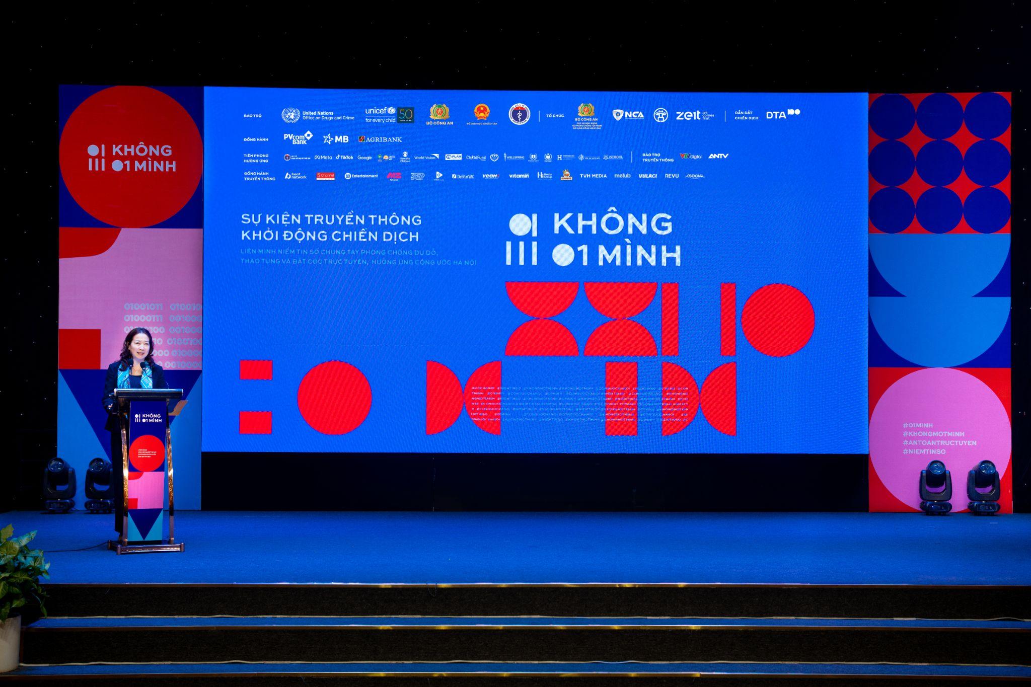 PVcomBank đồng hành cùng chiến dịch “Không Một Mình” hướng tới một không gian trực tuyến an toàn - 5