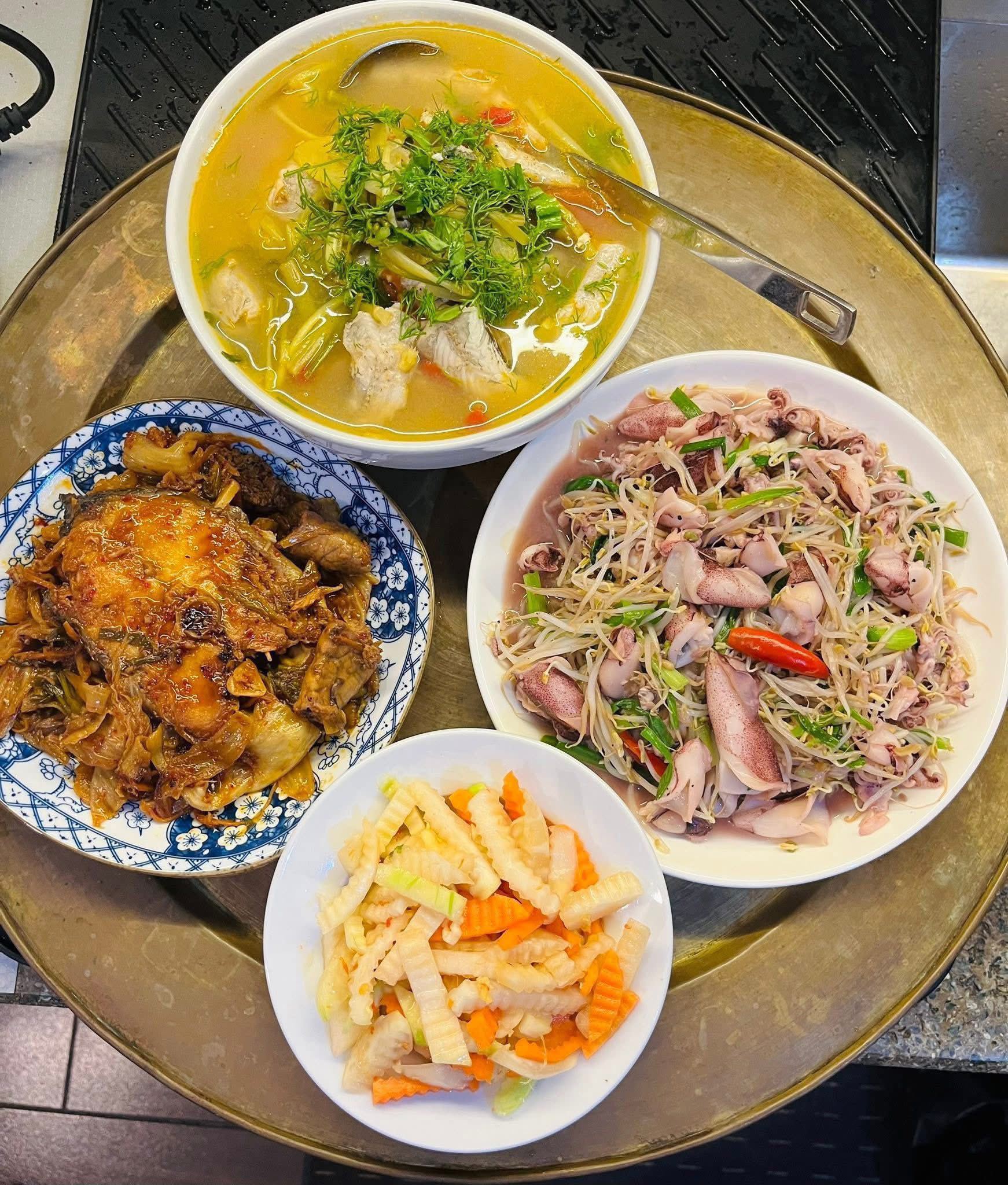 Thực đơn ngày mưa giản dị mà ấm cúng, ai thấy cũng muốn về nhà ăn cơm - 7