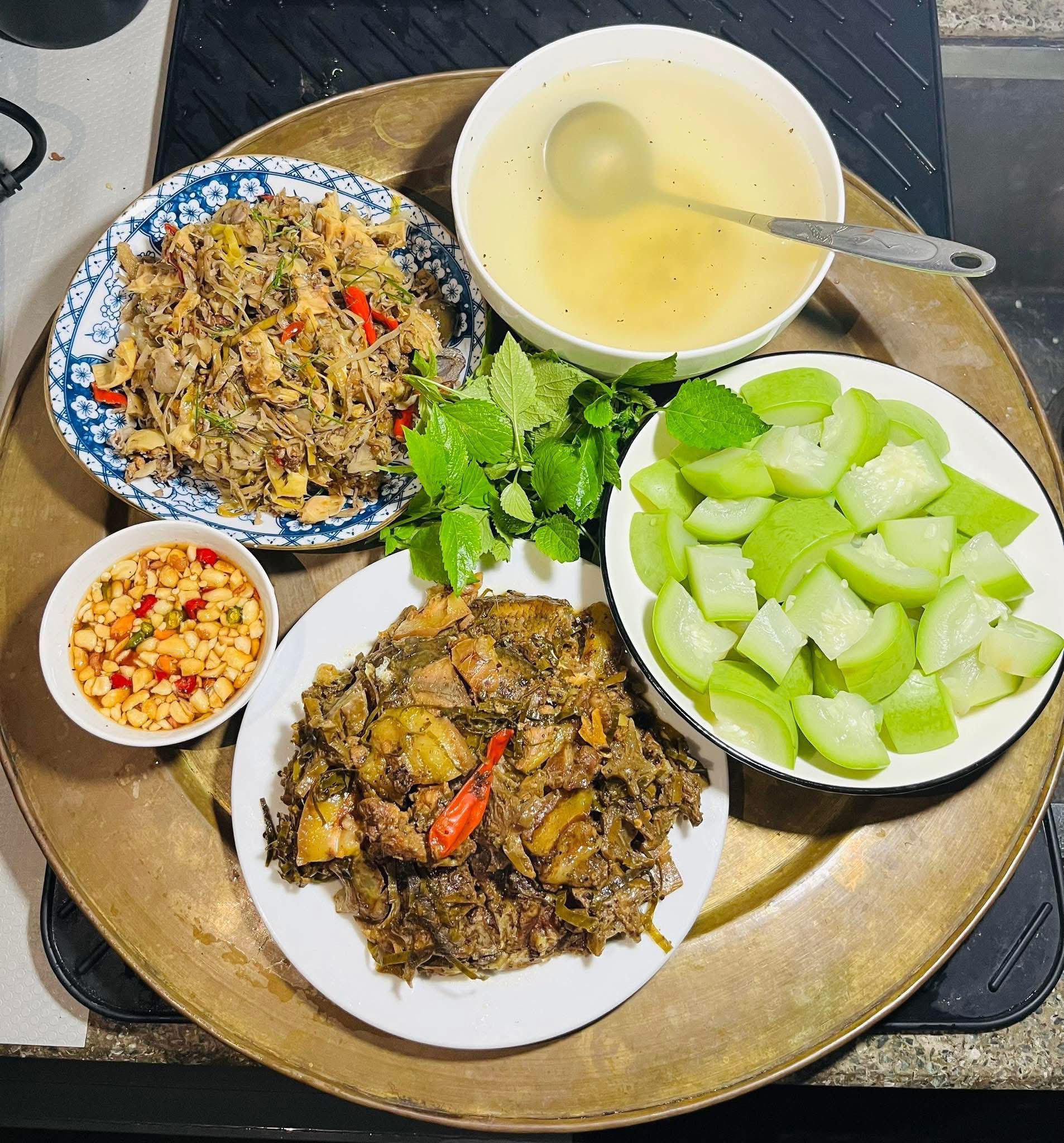 Thực đơn ngày mưa giản dị mà ấm cúng, ai thấy cũng muốn về nhà ăn cơm - 8