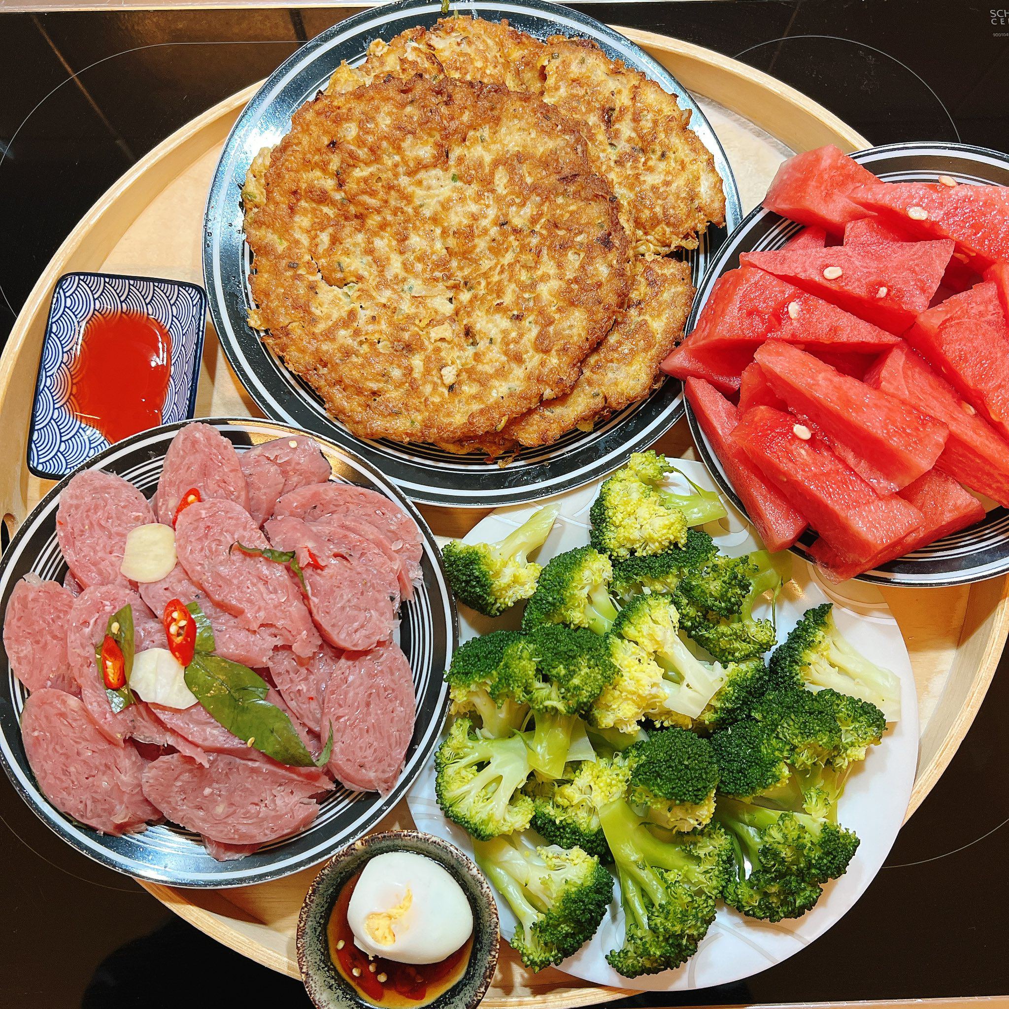 Những bữa cơm nhà cực khéo của mẹ đảm người Việt trên đất Đức - 3