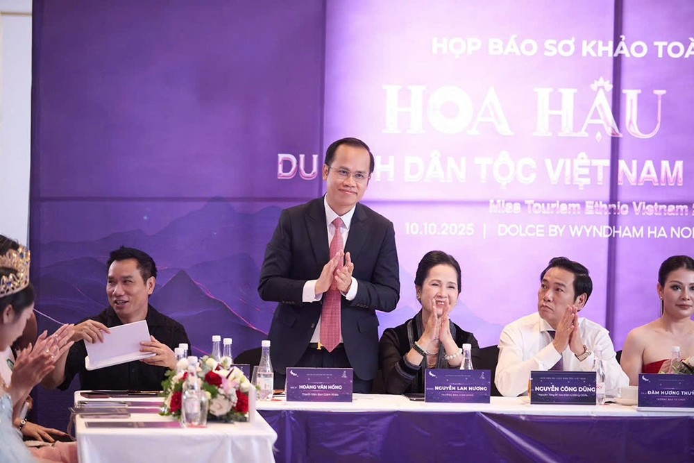 Profile “khủng” của chuyên gia phẫu thuật thẩm mỹ Bác sĩ Hoàng Văn Hồng trong dàn Giám khảo Chung kết Hoa Hậu - 4