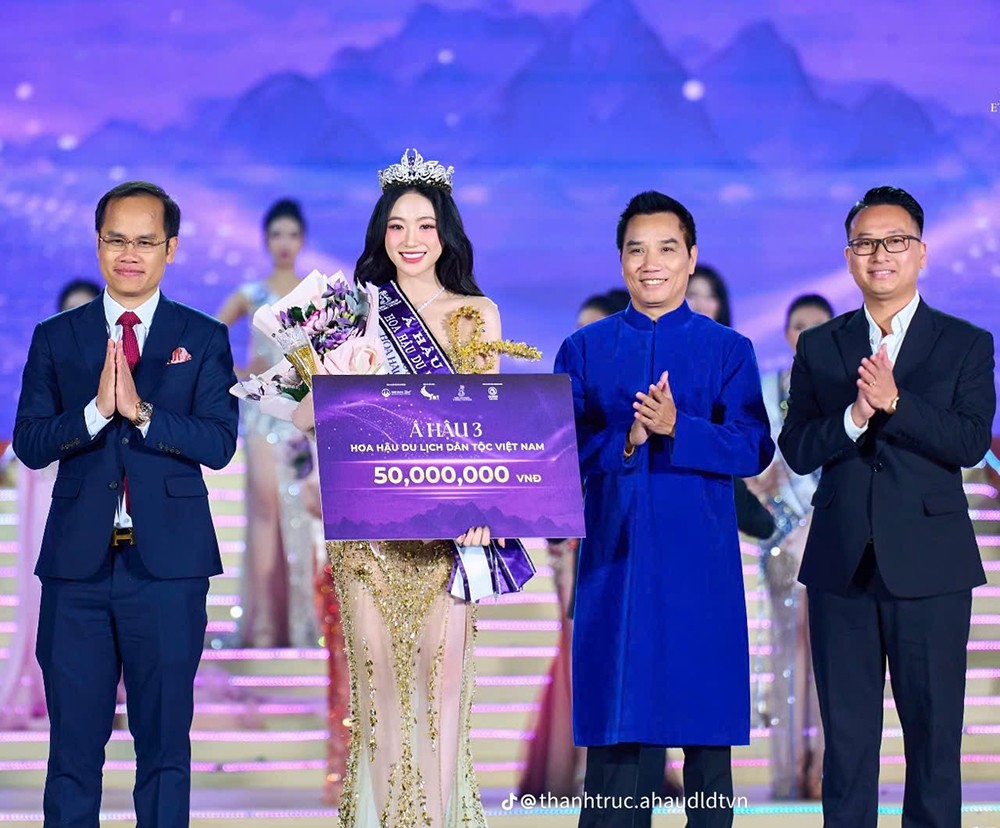 Profile “khủng” của chuyên gia phẫu thuật thẩm mỹ Bác sĩ Hoàng Văn Hồng trong dàn Giám khảo Chung kết Hoa Hậu - 5