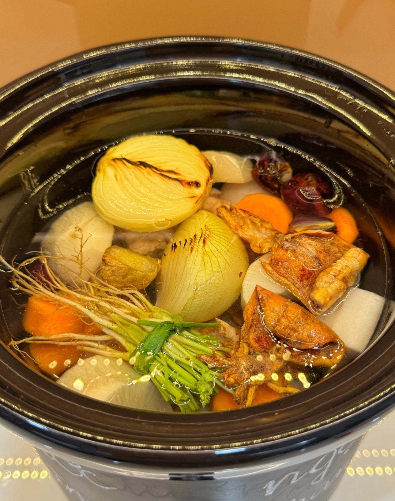 Cách nấu nước dùng "thần thánh" ngọt tự nhiên, làm món gì cũng ngon - 4