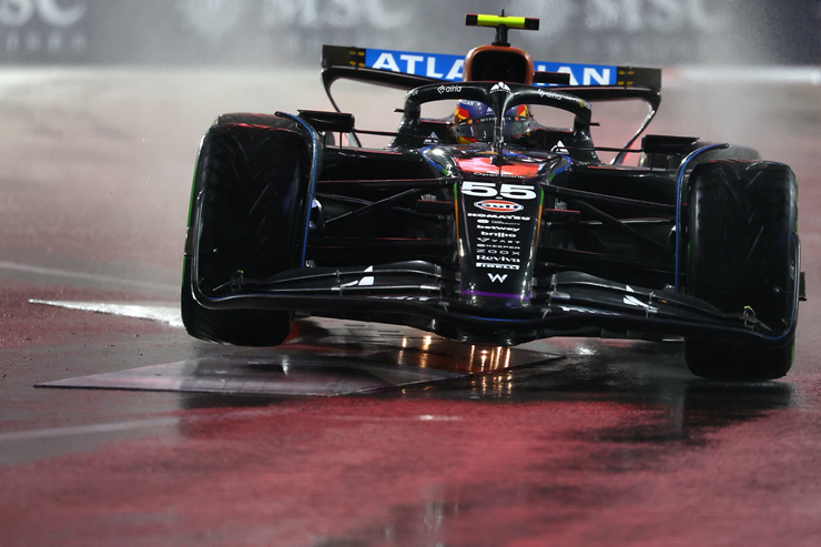 Đua xe F1, Las Vegas GP: Norris giành pole dưới trời mưa buốt giá - 3