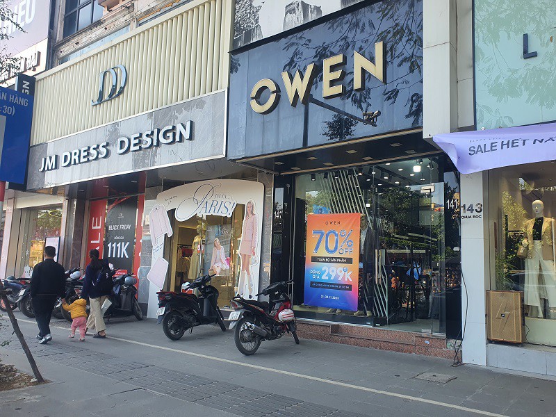 "Điểm mặt" loạt cửa hàng tại Hà Nội giảm giá “siêu sốc” lên tới 90% dịp Black Friday 2025 - 9