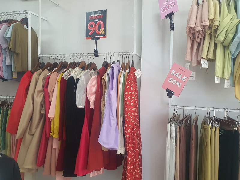 "Điểm mặt" loạt cửa hàng tại Hà Nội giảm giá “siêu sốc” lên tới 90% dịp Black Friday 2025 - 17