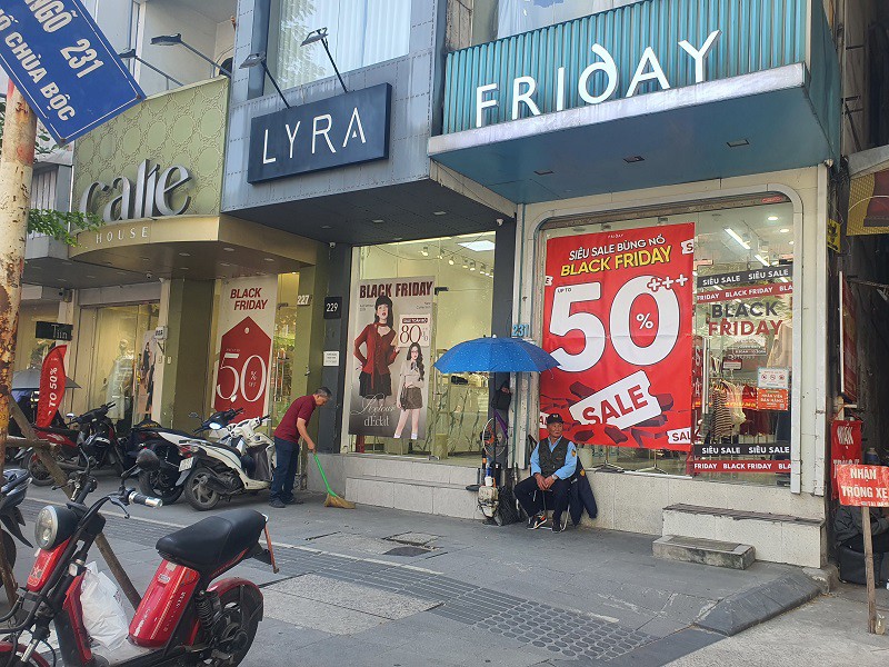 "Điểm mặt" loạt cửa hàng tại Hà Nội giảm giá “siêu sốc” lên tới 90% dịp Black Friday 2025 - 4