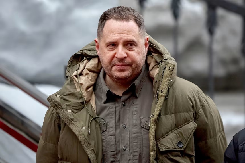 Sau khi bị khám nhà, nhân vật quyền lực số 2 Ukraine từ chức - 2